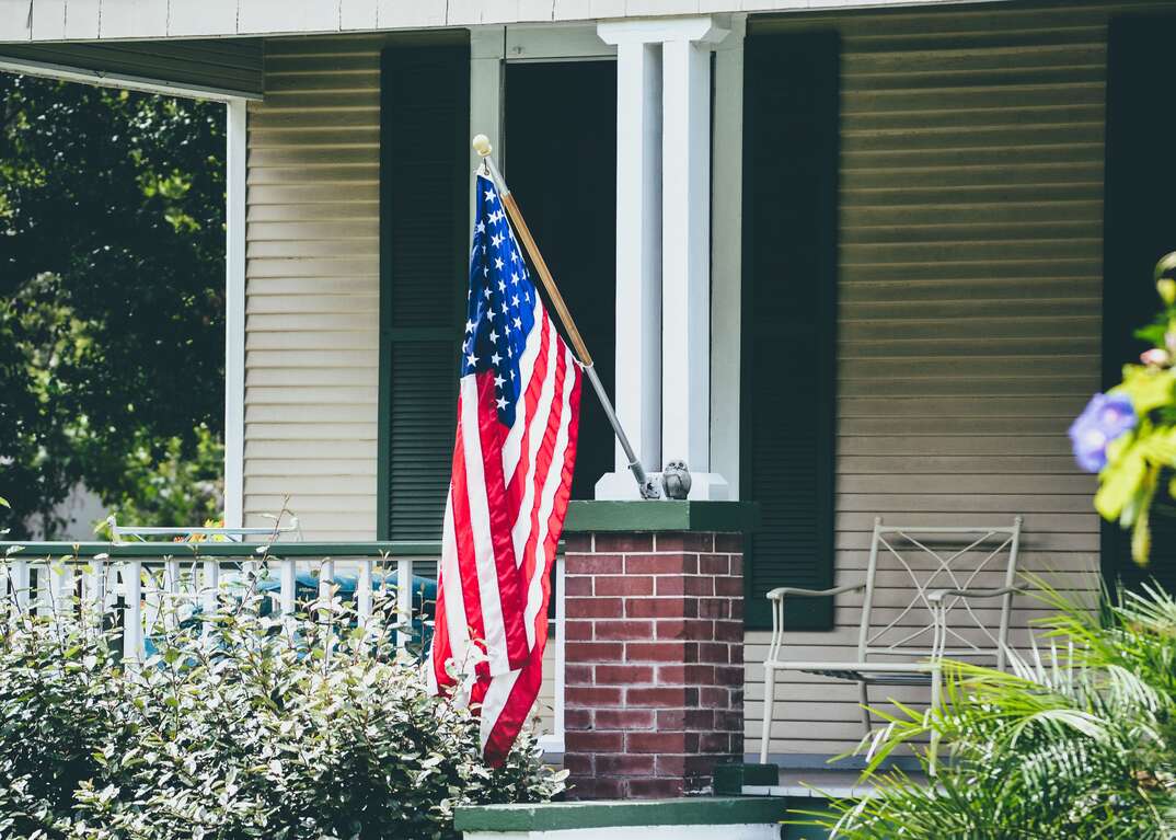 Memorial Day Glass Service Discount – Atlanta, 25% Off All Services