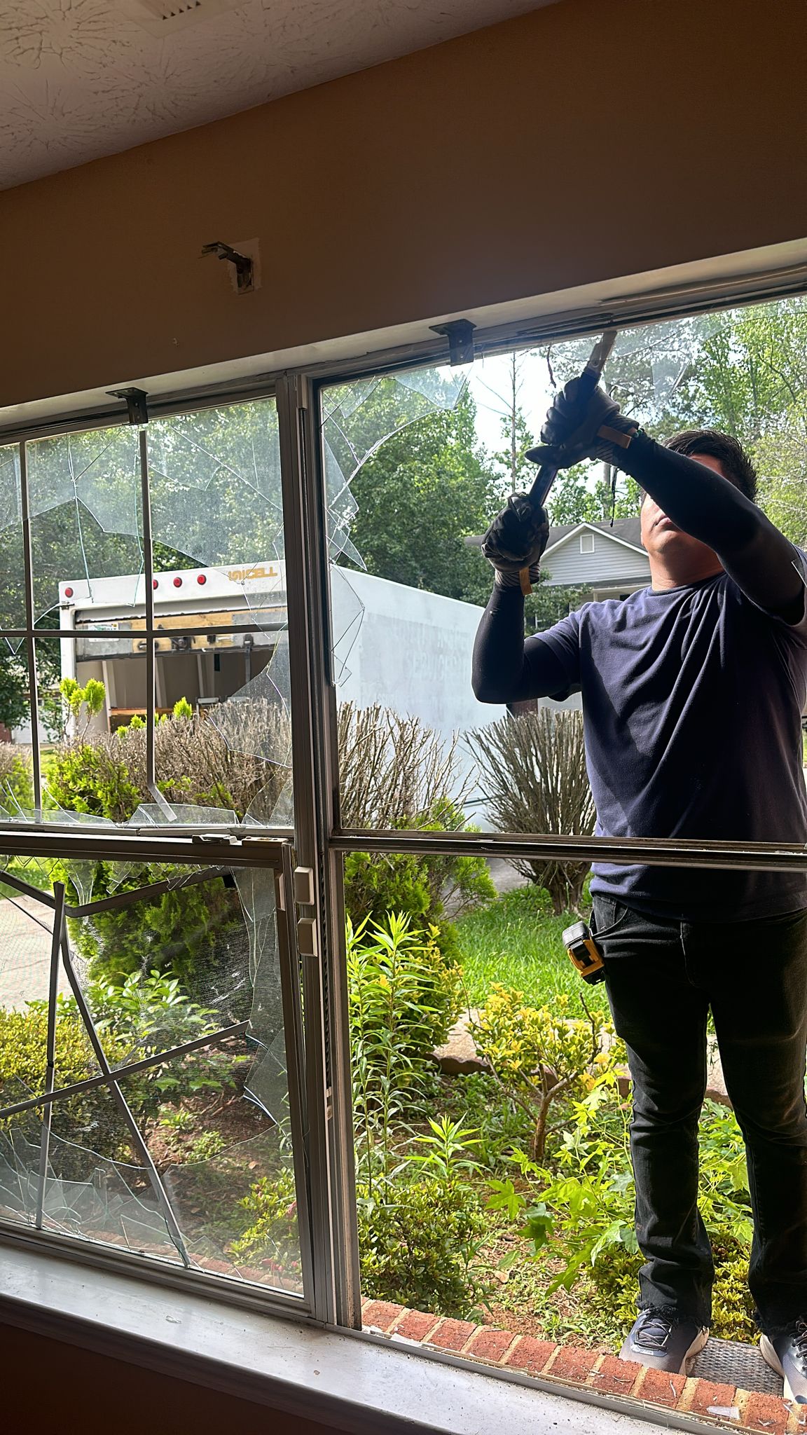 Why Atlanta Homeowners Are Doing Vinyl Window Installation